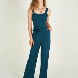 combinaison femme élégante