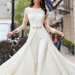 combinaison élégante femme