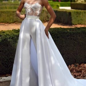 combinaison femme élégante