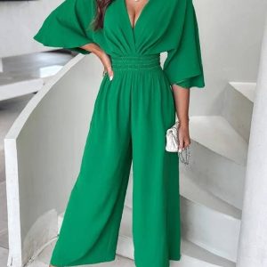combinaison verte élégante